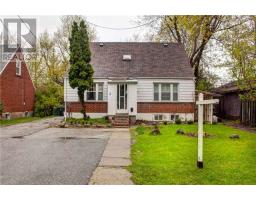 2 BLAKELEY Road, Toronto, Ontario