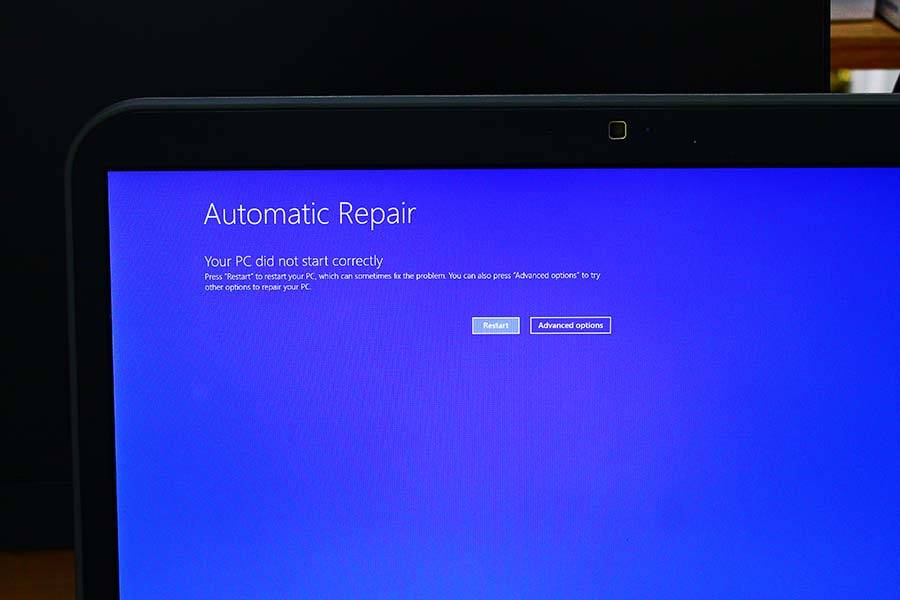 computer preparing automatic repair