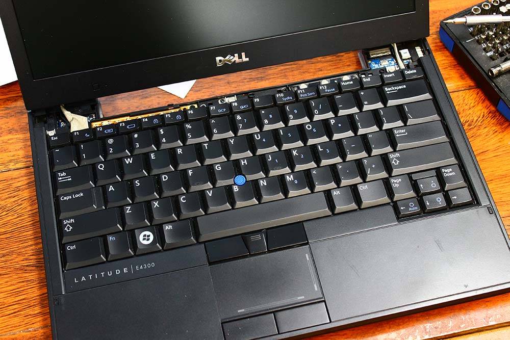 Dell Latitude E4300 Keyboard Replacement November 20 2015 P T IT BROTHER Computer Repair 